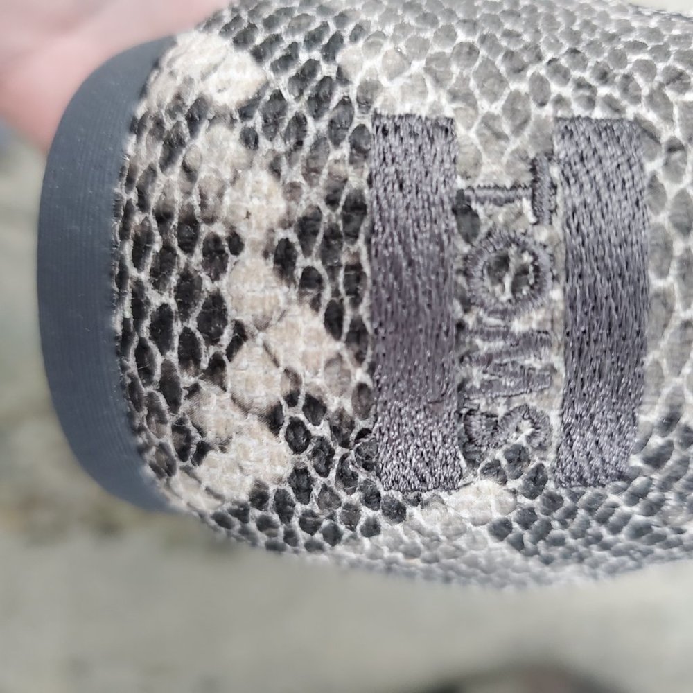 Toms: Classic: Black Multi Faux Snake - Picture 4 of 4